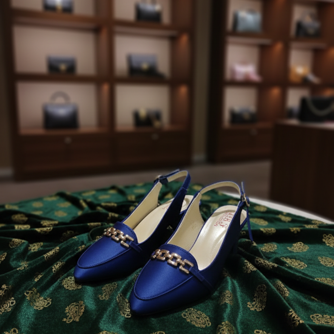 “Royal Chain Design Loafers – Multiple Colors” PUMPI 01